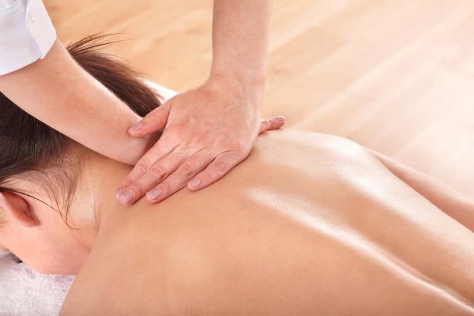 PHYSIO IN LONDON HELPS PEOPLE WITH JOINT PAIN, OTHER CHRONIC AILMENTS